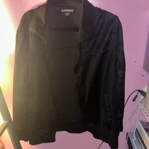 Ecko sweater